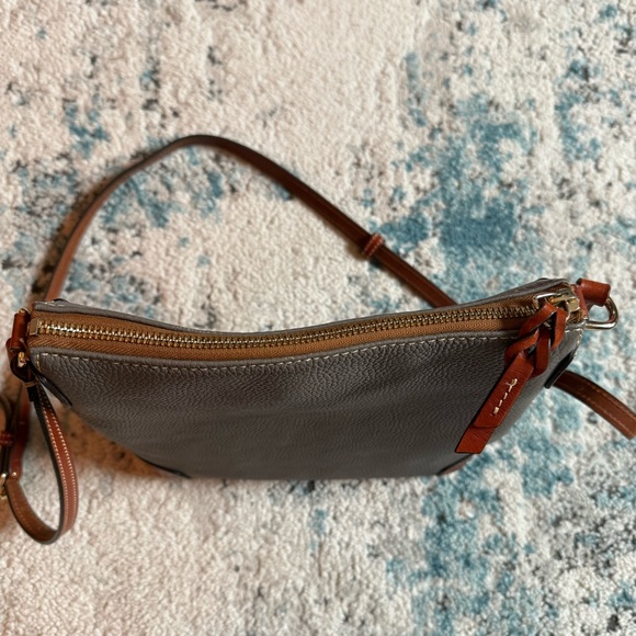 Dooney & Bourke Shoulder Bag - Picture 5 of 14